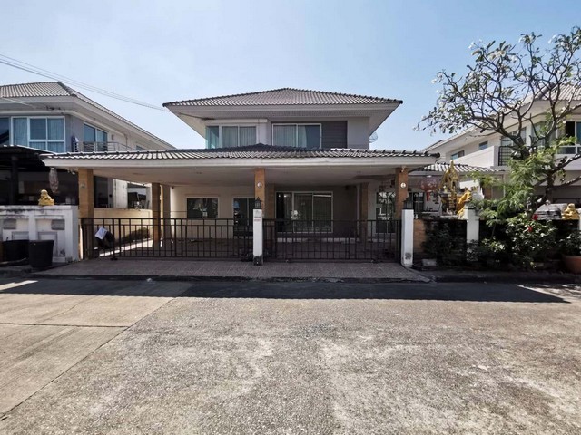 รูปภาพหลัก